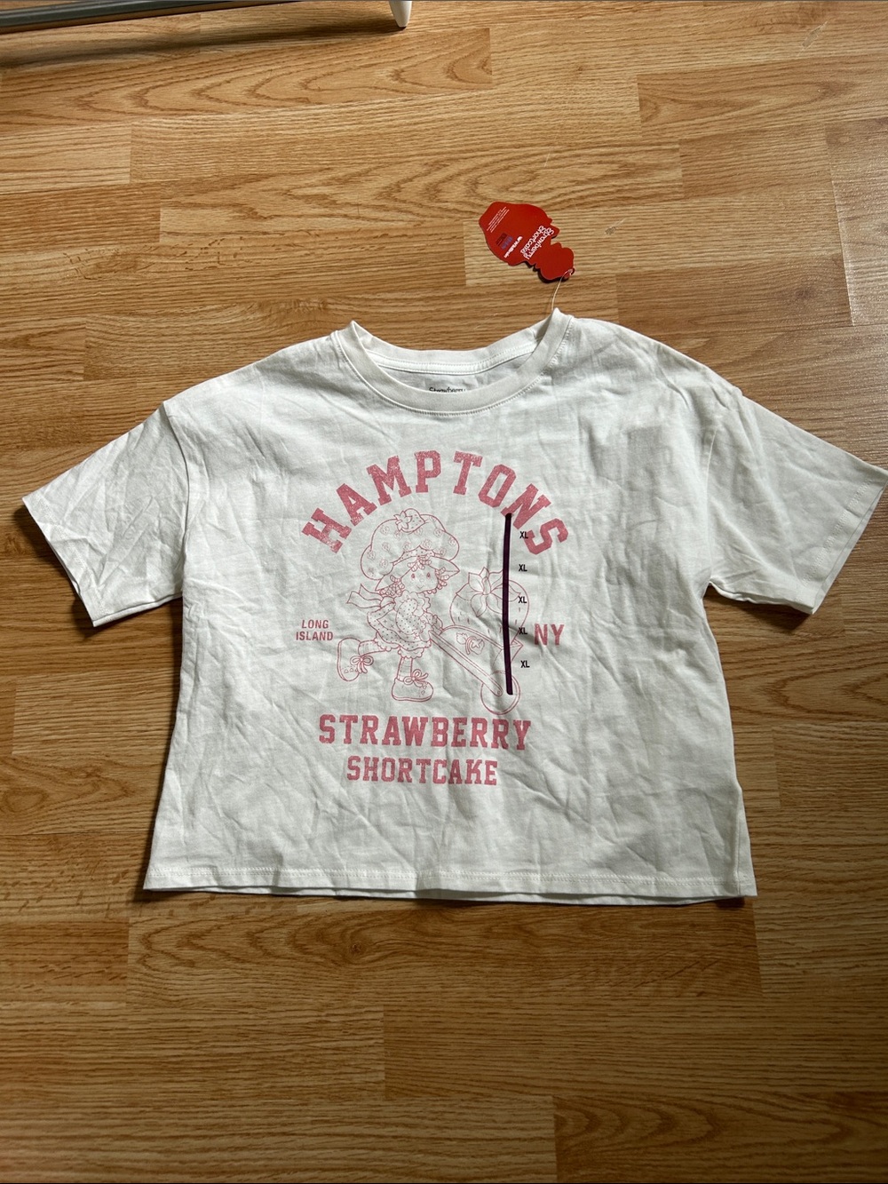 Hamptons Strawberry Shortcake White Graphic Crop Tee